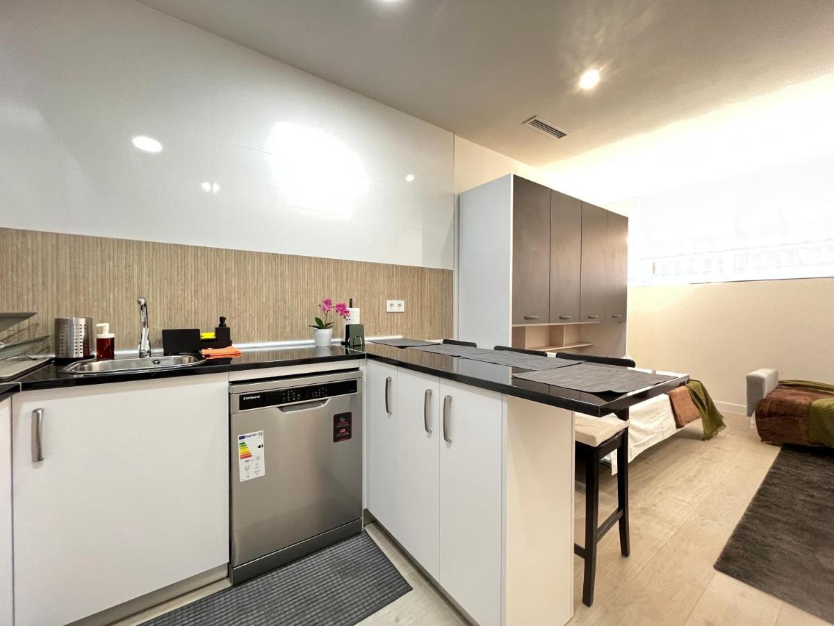 Ferienwohnung Acogedor Infanta Mercedes Madrid Exterior foto